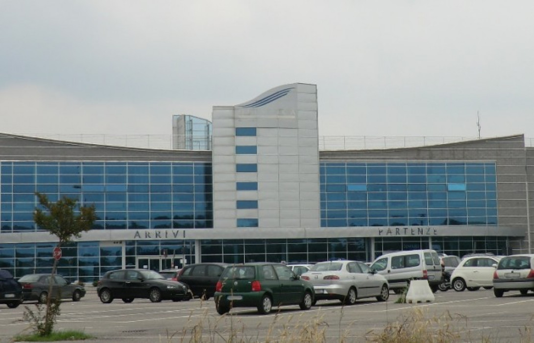 Aeroporto di Cuneo - Levaldigi